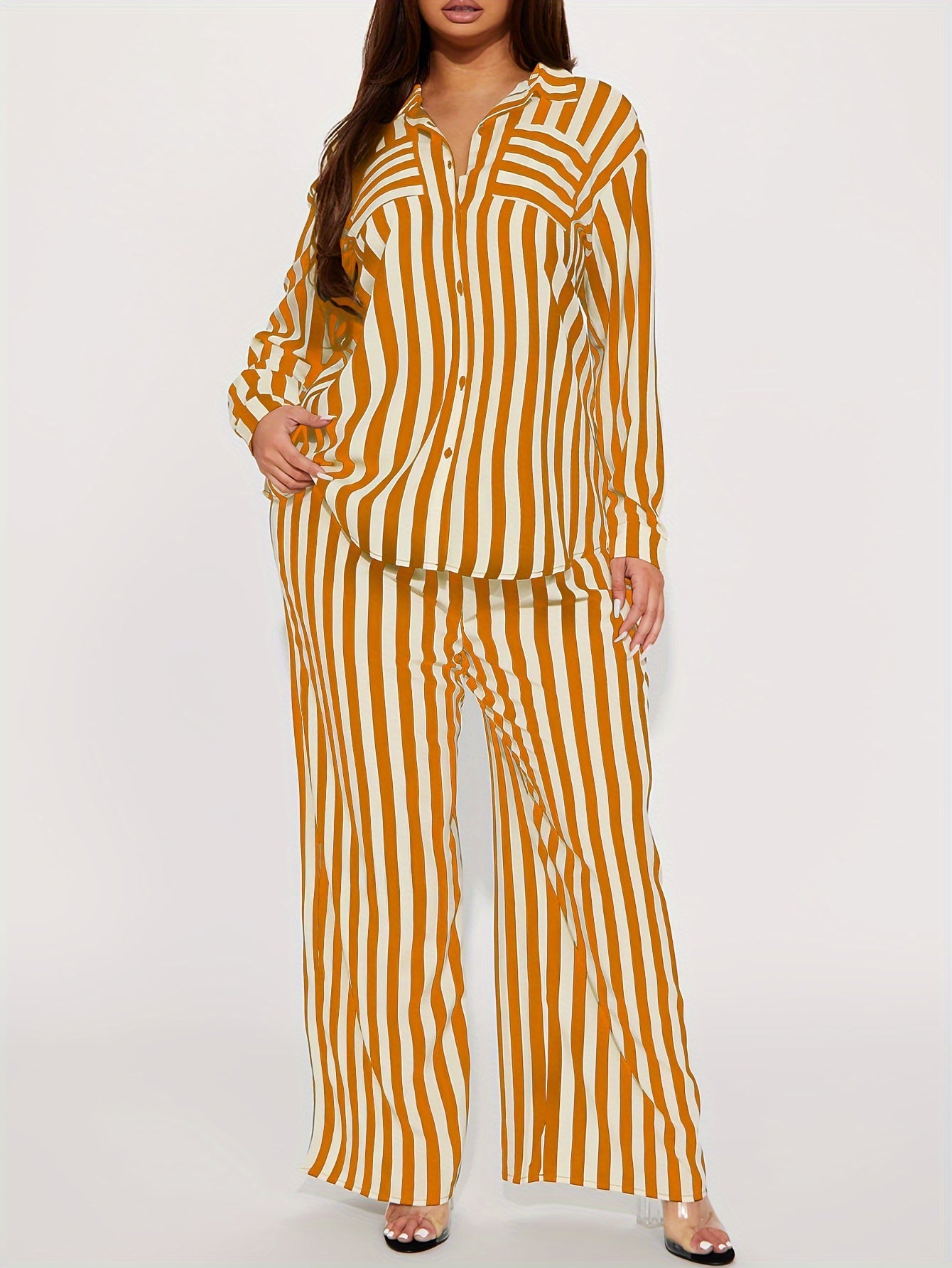 Set consisting of a striped shirt with long sleeves and wide-leg trousers