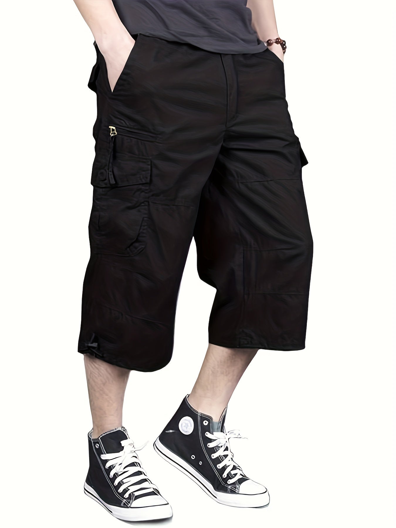 Casual cargo capri shorts for men in street style