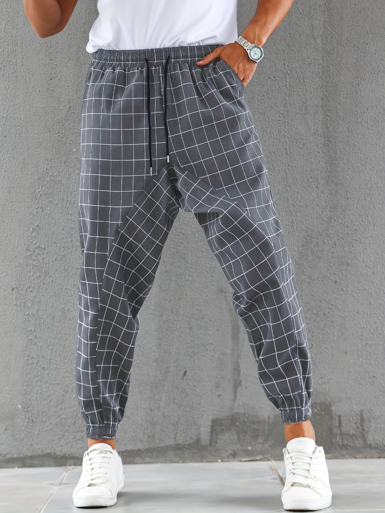 Checked jogging pants with drawstring