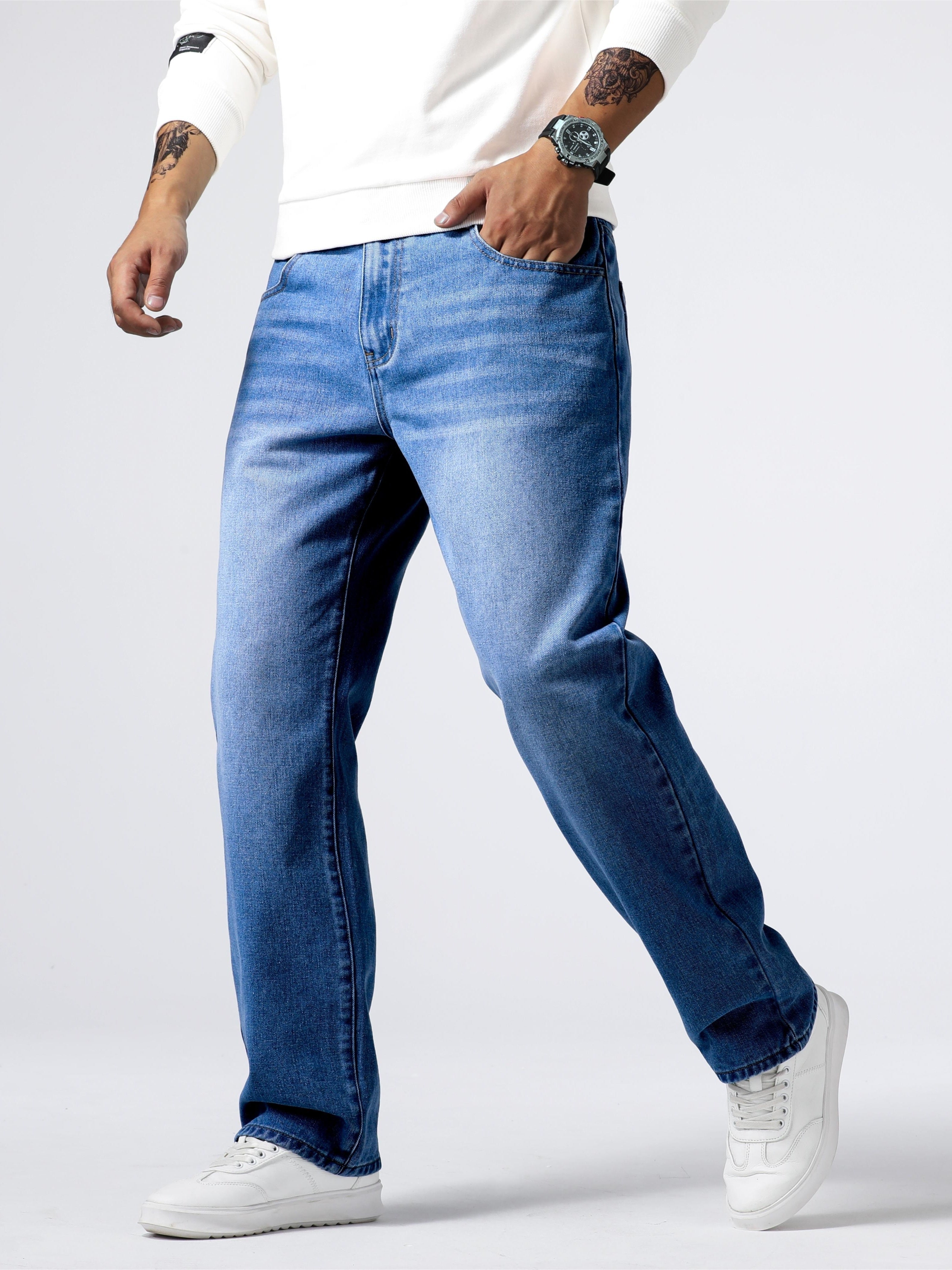 Men's jeans in classic design