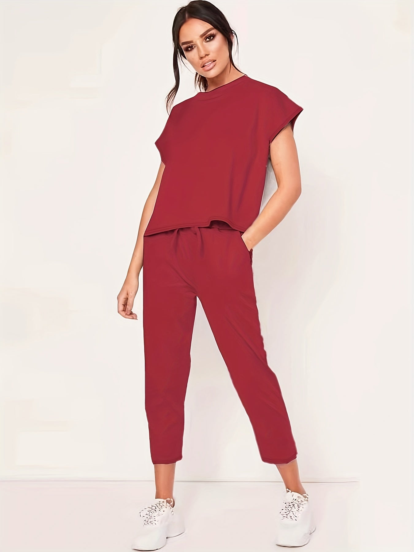 Casual short sleeve top and pants for women