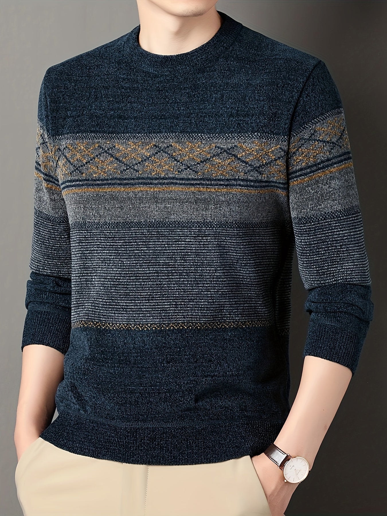 Retro knitted sweater for men