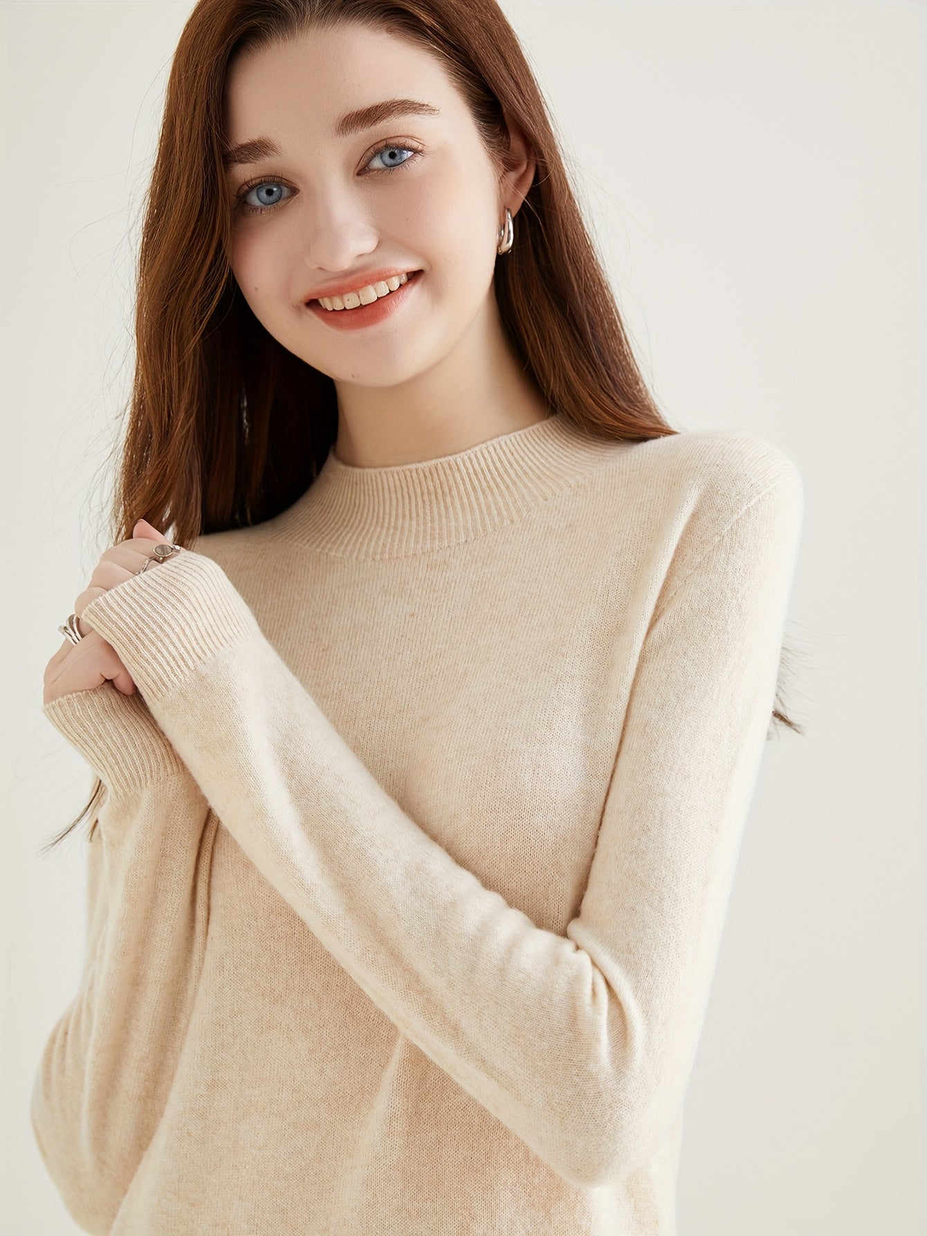 Sweater with high collar and wool sleeves