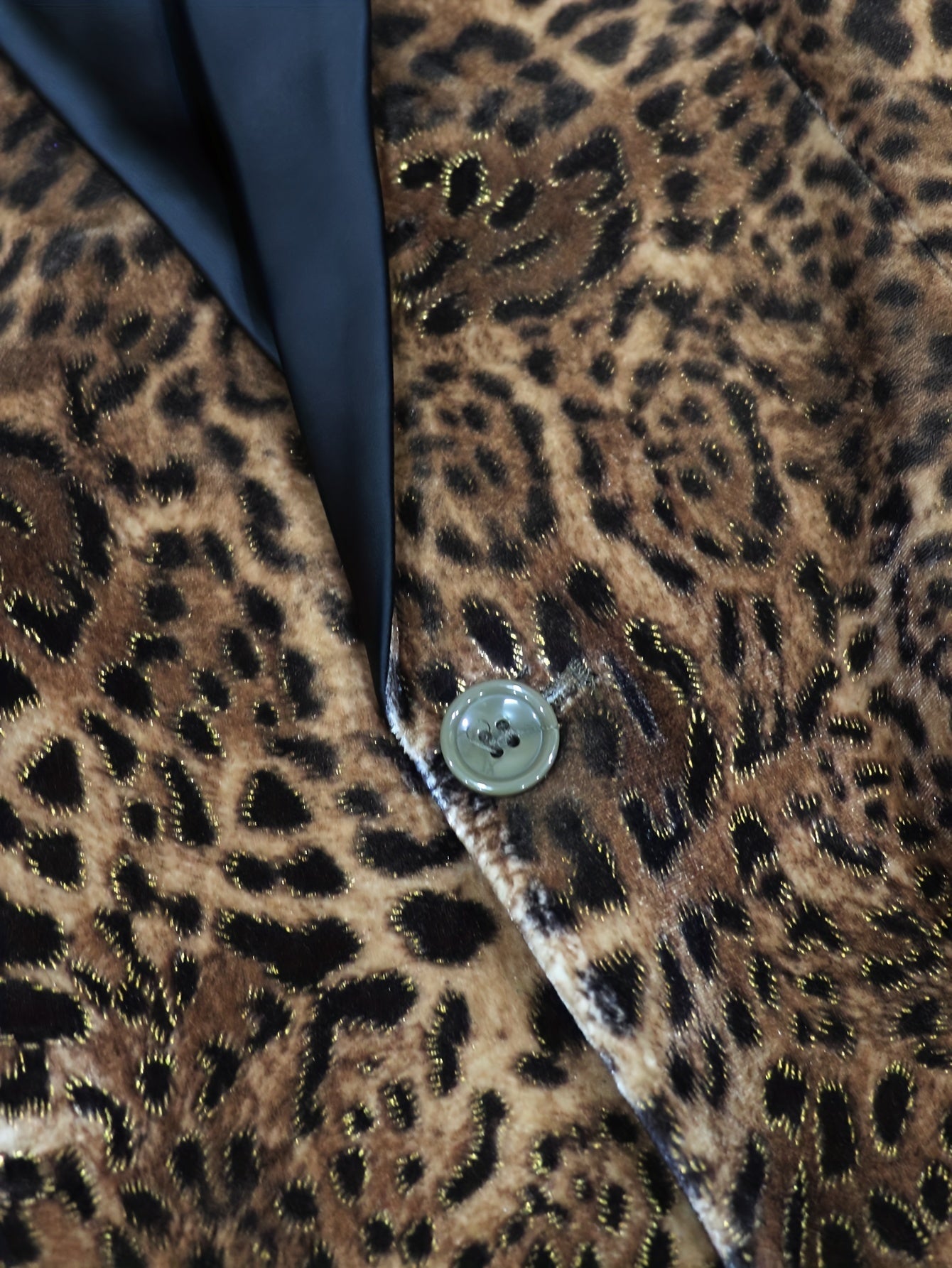 Leopard print blazer