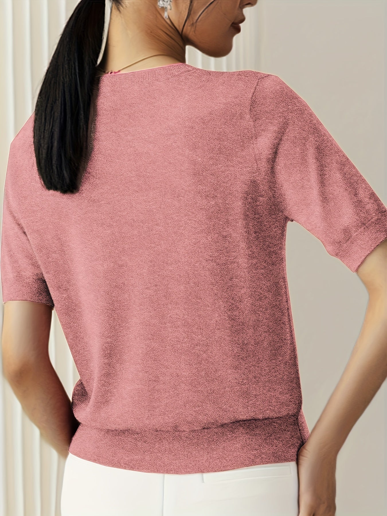 Casual sweater with short sleeves for spring and summer