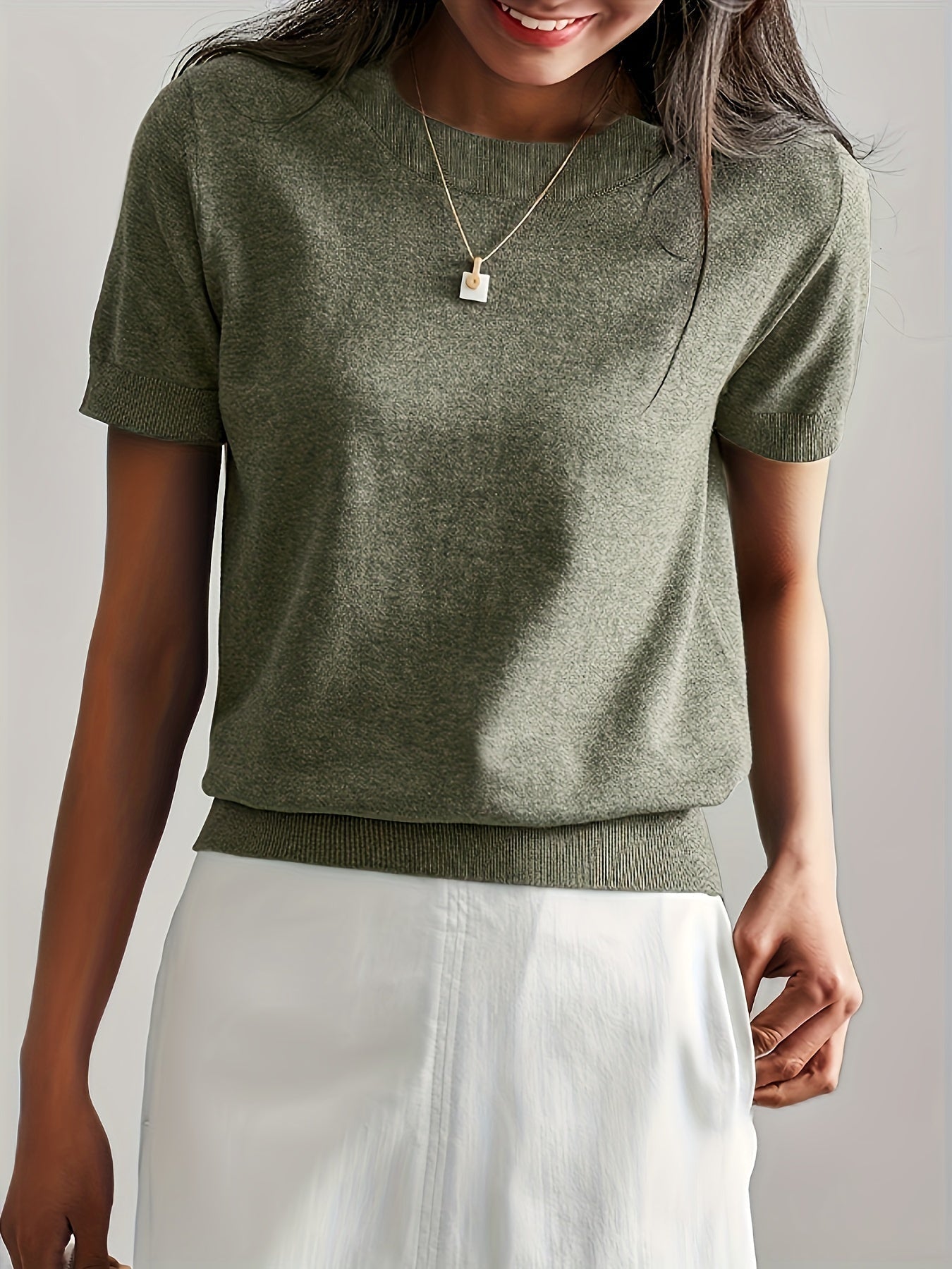 Casual sweater with short sleeves for spring and summer