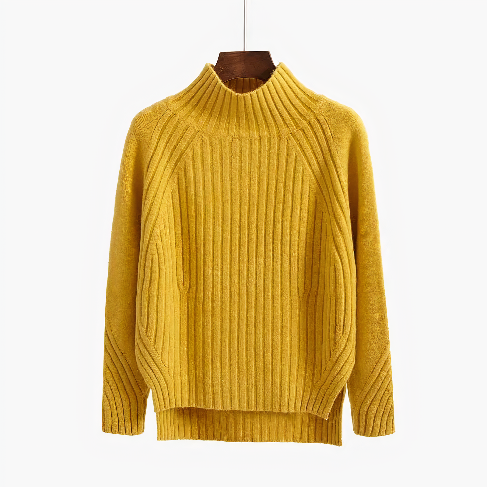 Knitted sweater with round neck