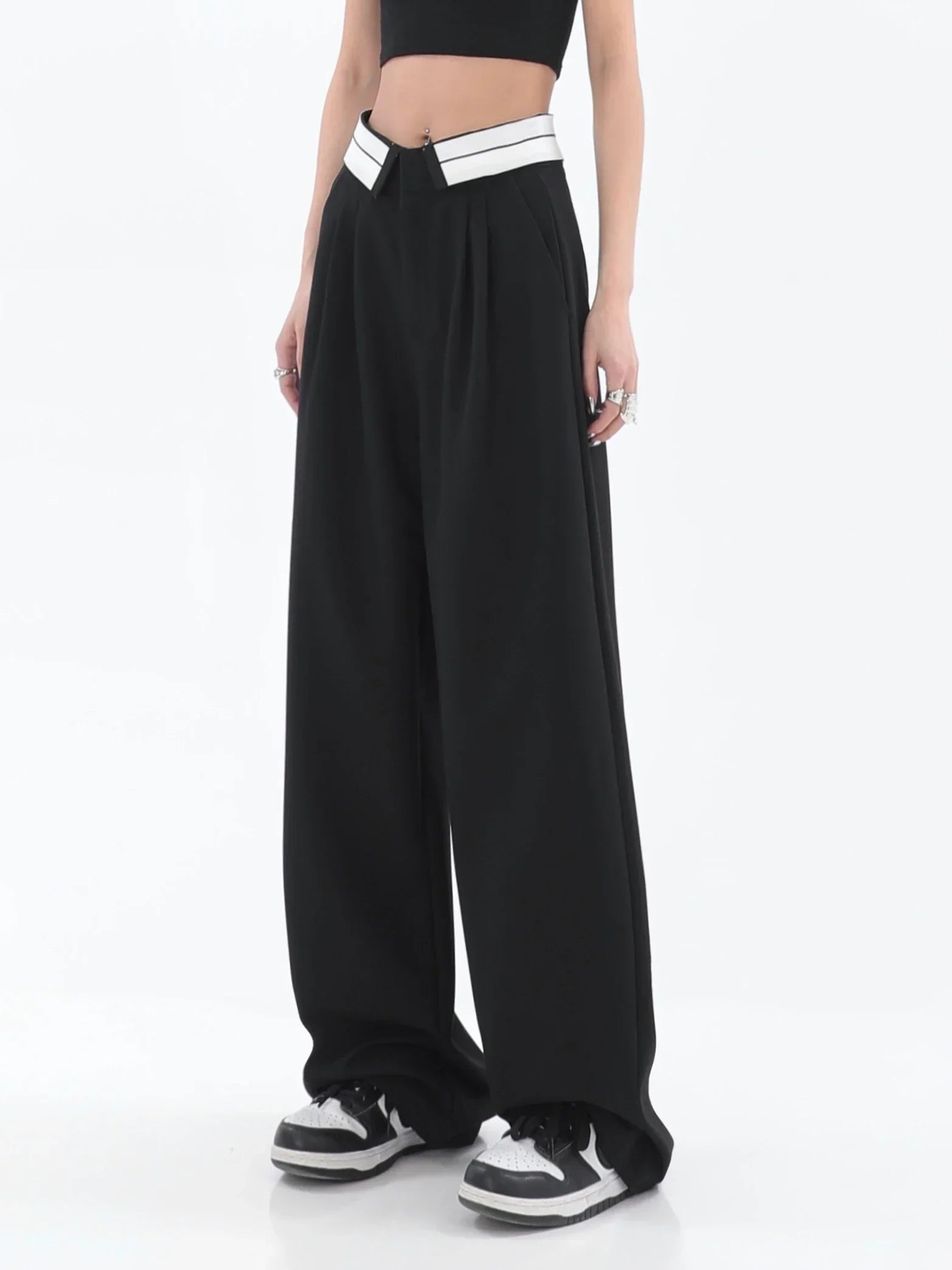 Wide trousers with a high waist