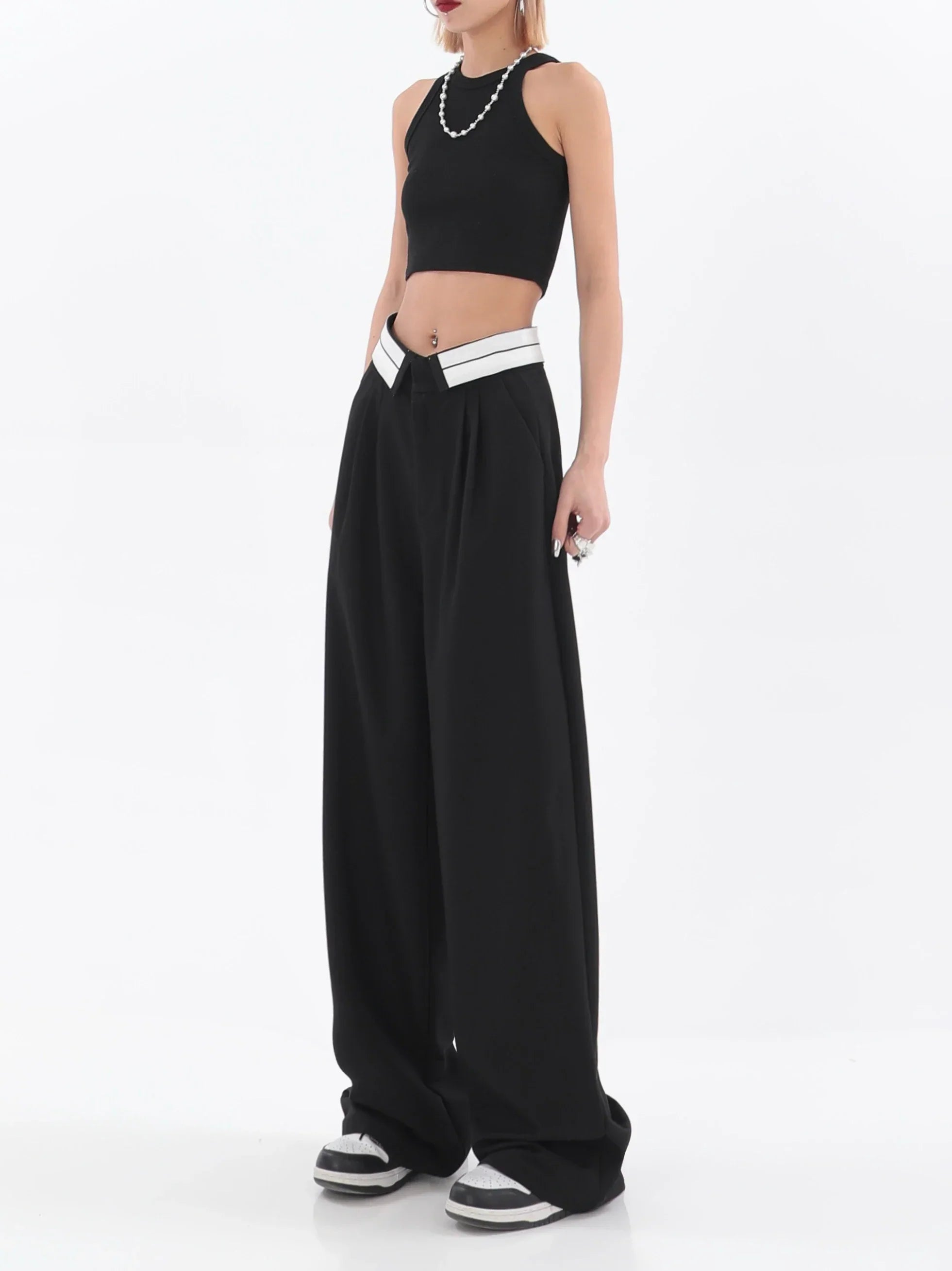 Wide trousers with a high waist