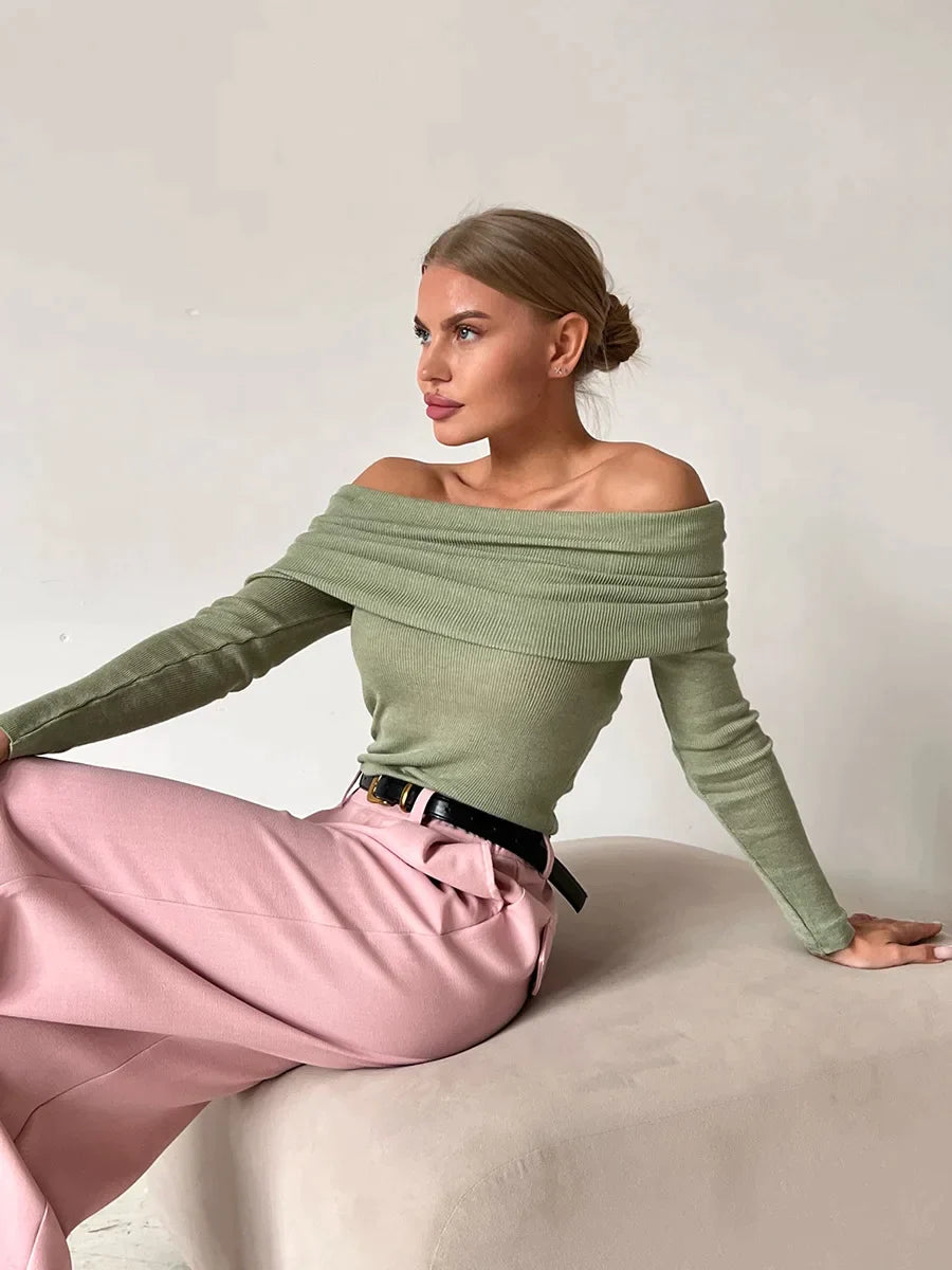 Cashmere sweater with bare shoulders