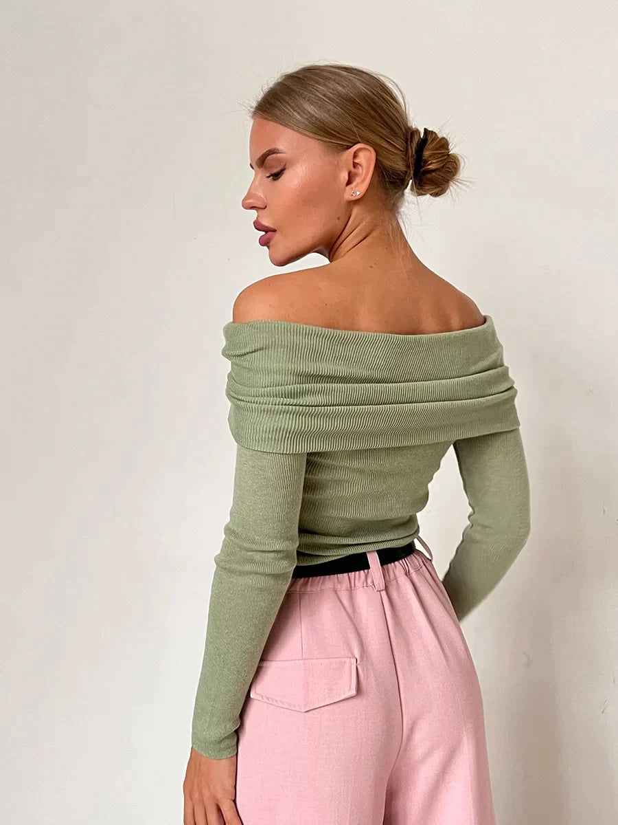 Cashmere sweater with bare shoulders