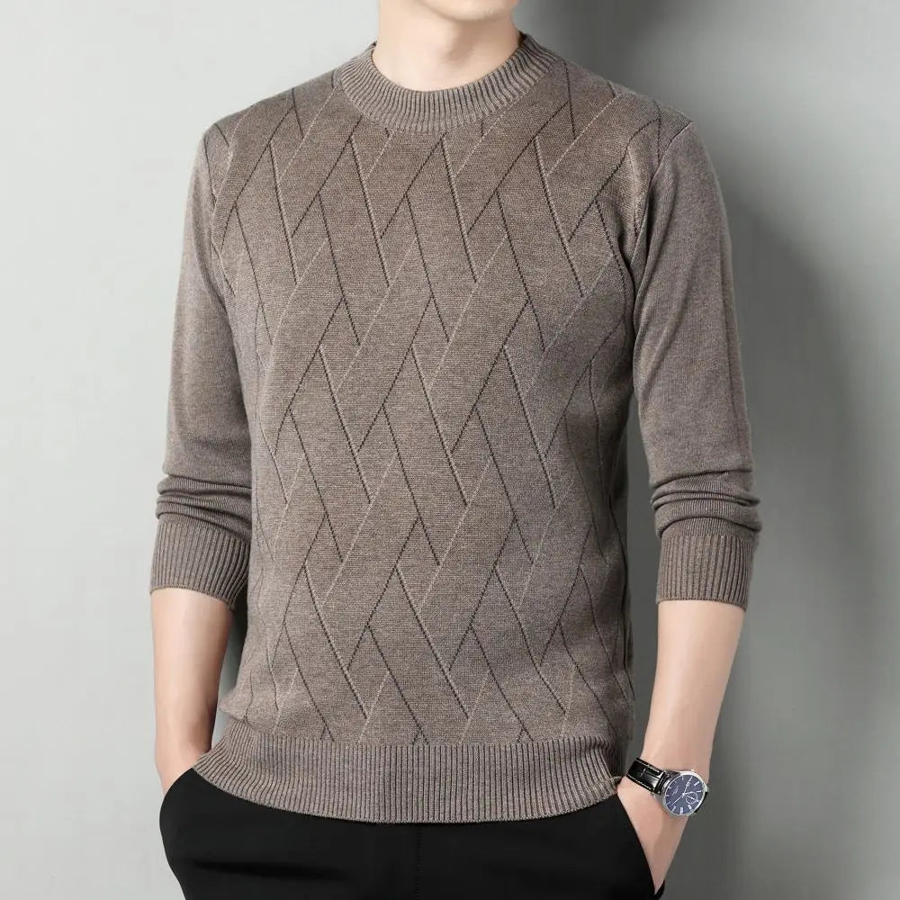 Sweater in grid design