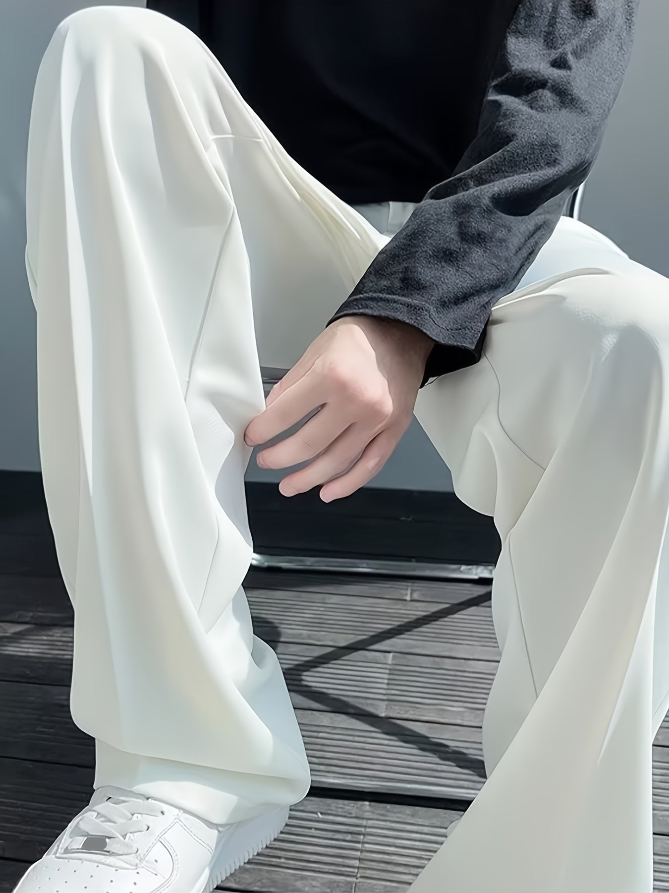 Loose breathable trousers for men