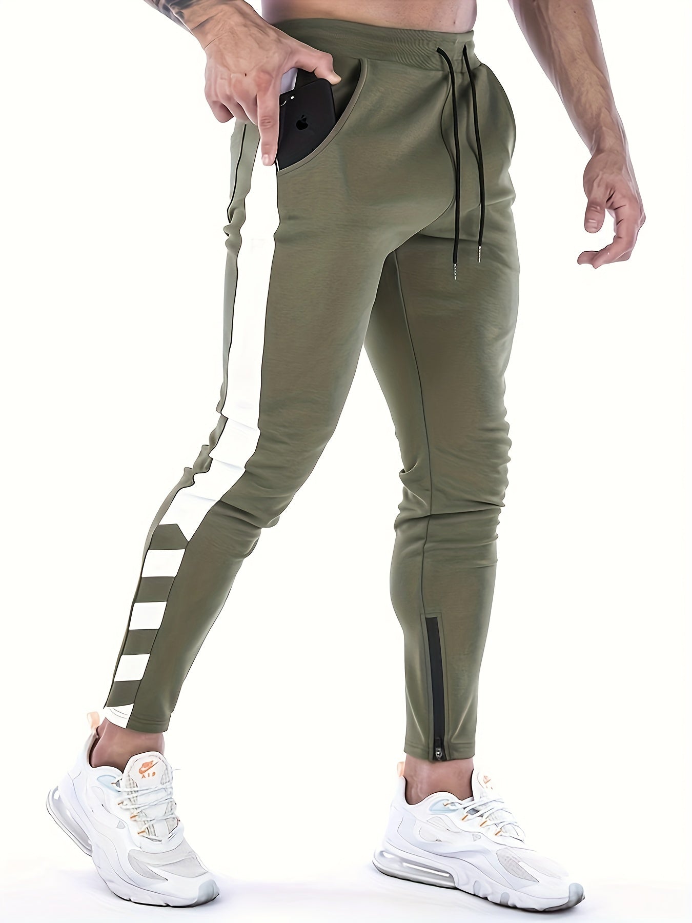 Casual sports pants with elastic waist and drawstring