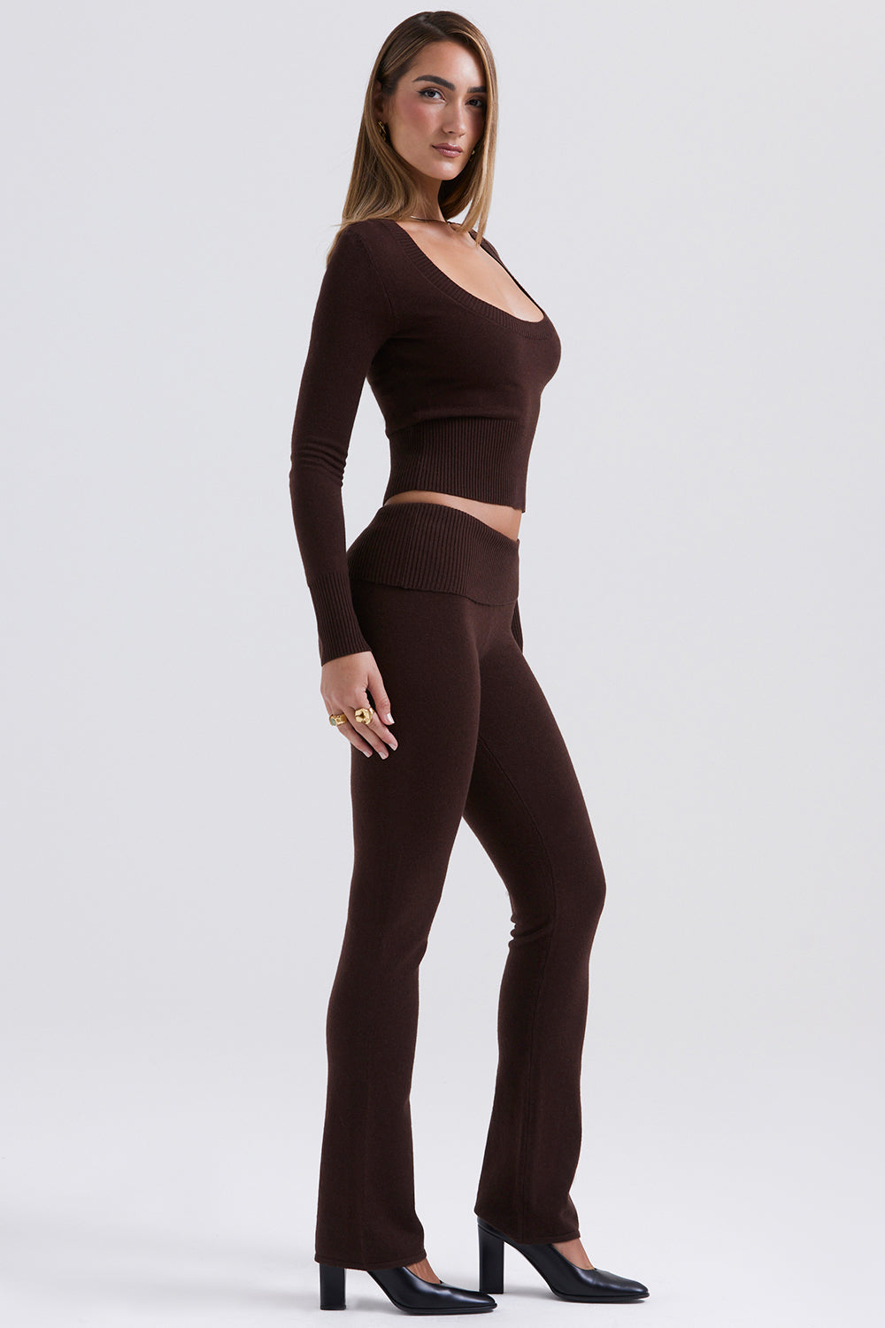 Round neck top and trousers in chocolate cashmere blend