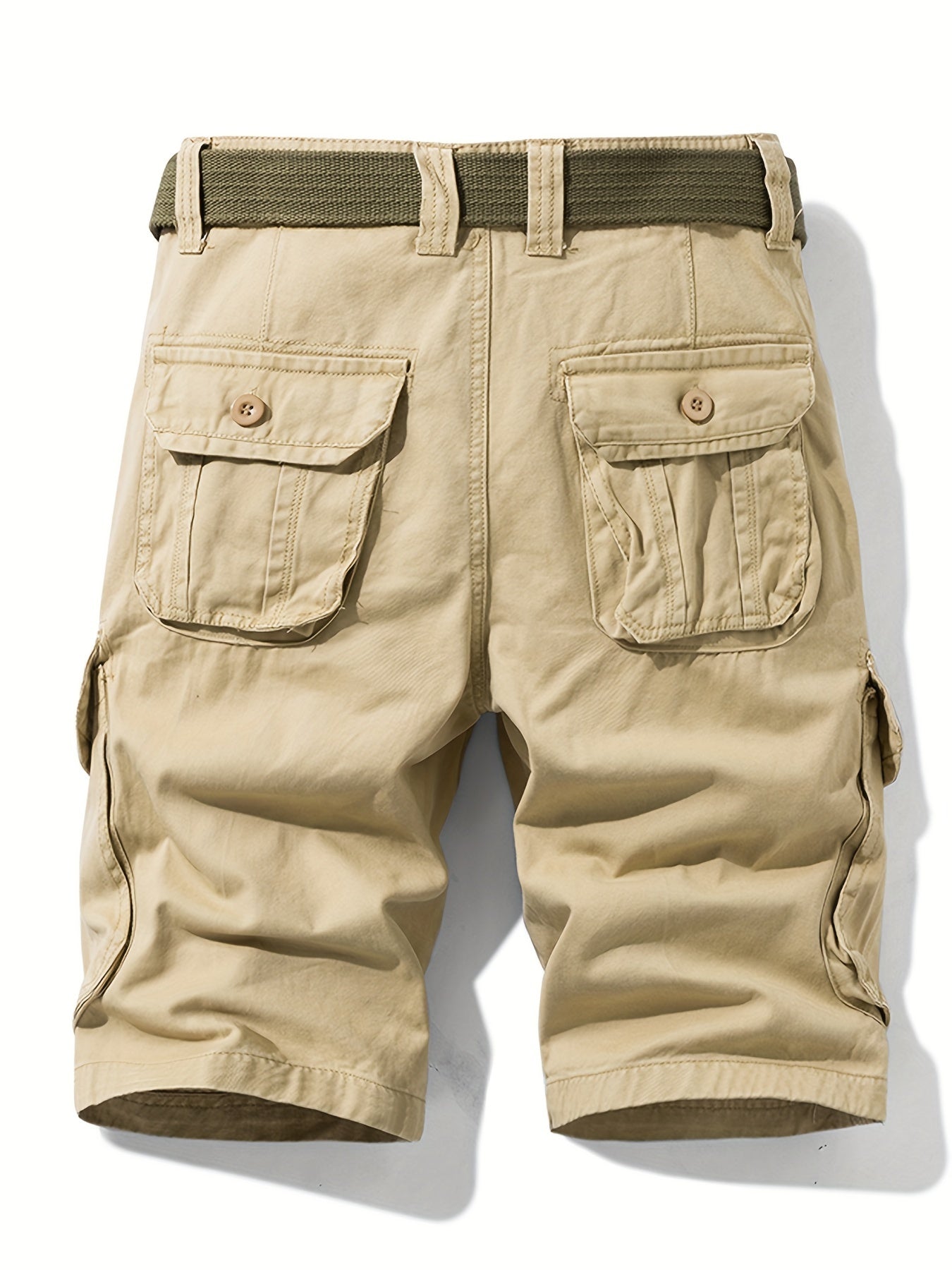 Casual men's shorts in cotton with drawstring and button pockets