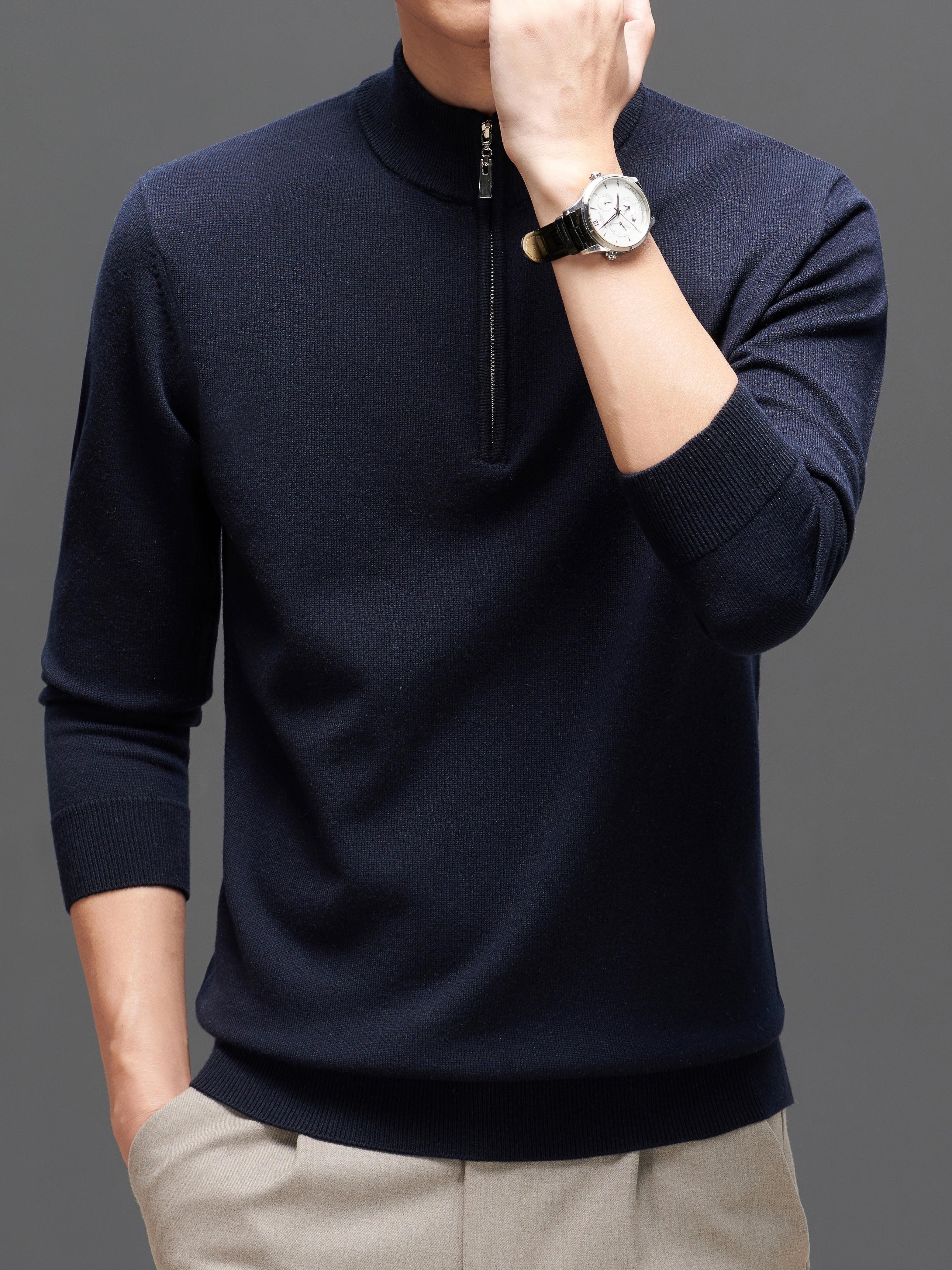 Knitted wool sweater for men