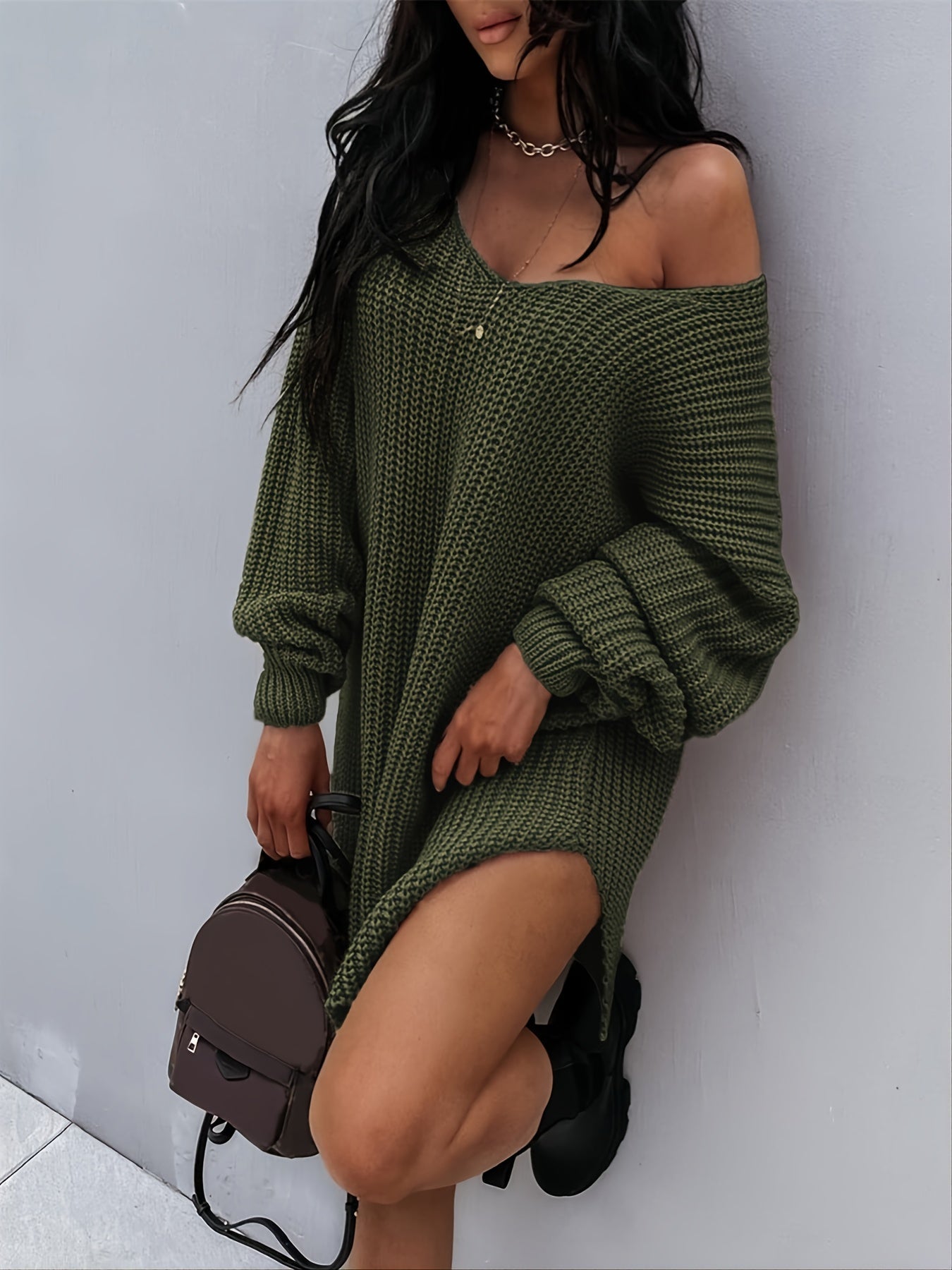 Knitted sweater with V-neck and lantern sleeves