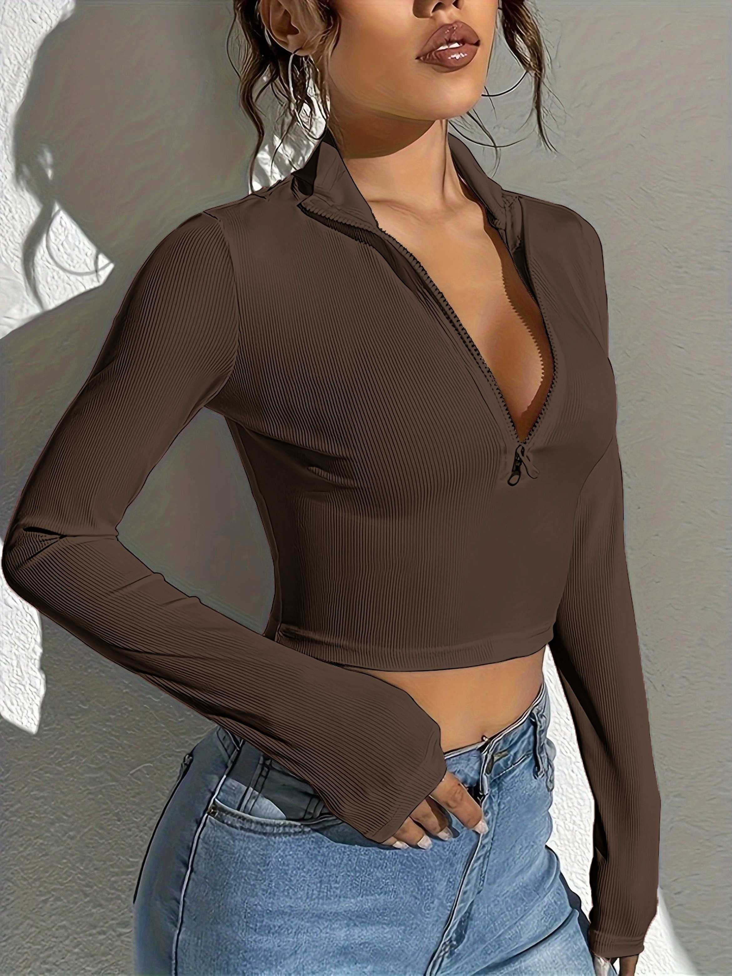 Ribbed cropped T-shirt with front zipper