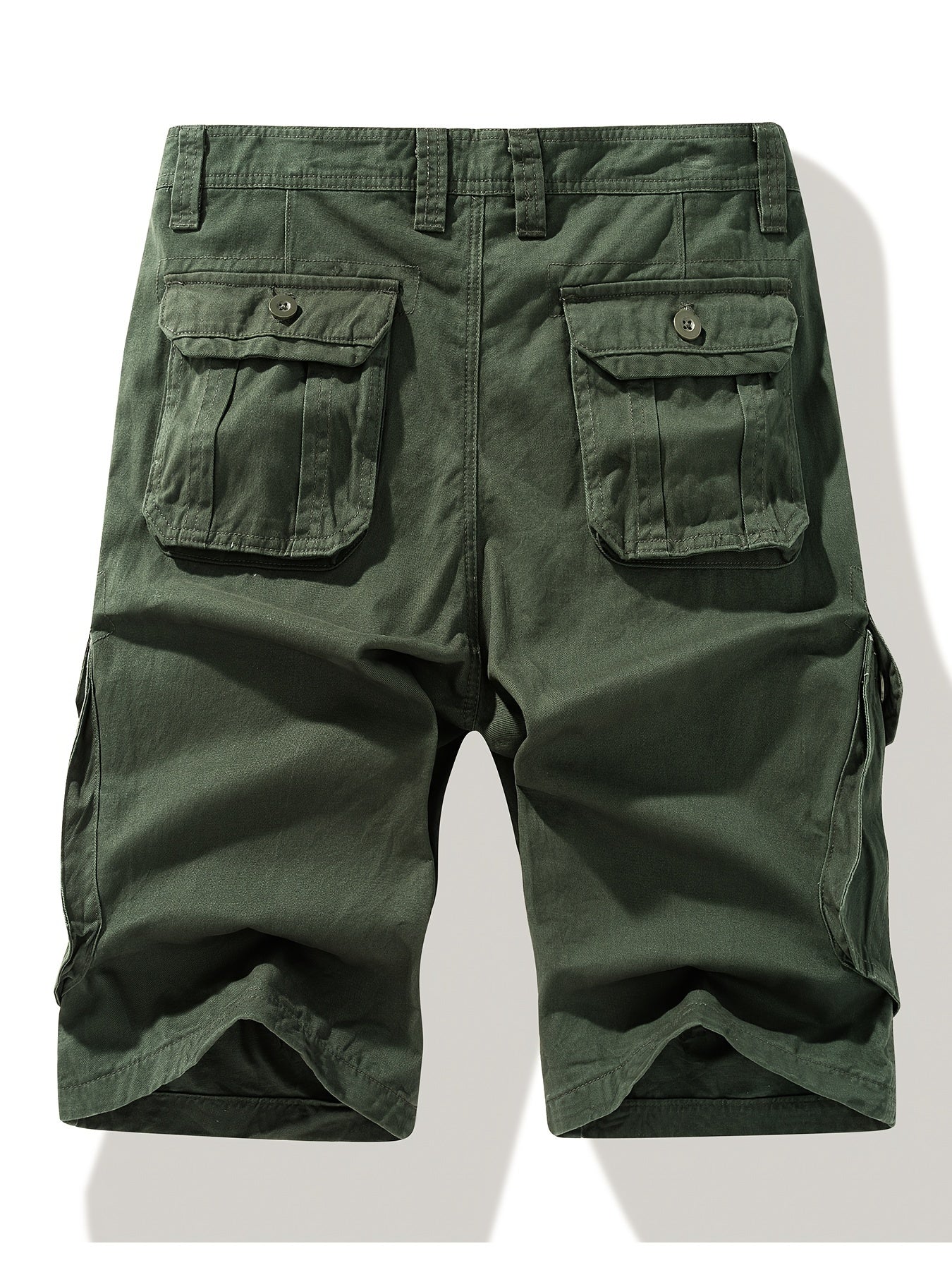 Casual men's shorts in cotton with drawstring and button pockets