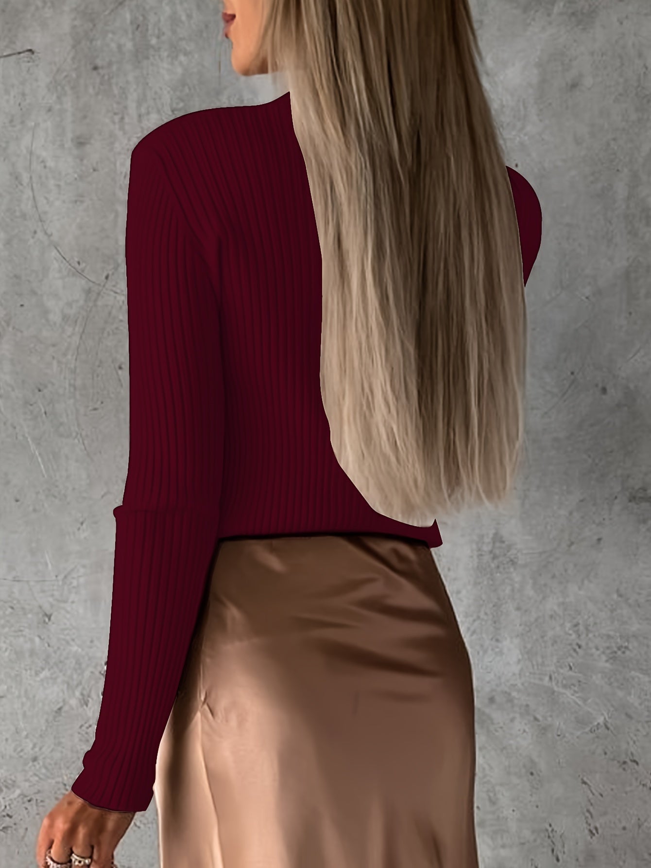 Ribbed thin sweater with high neckline