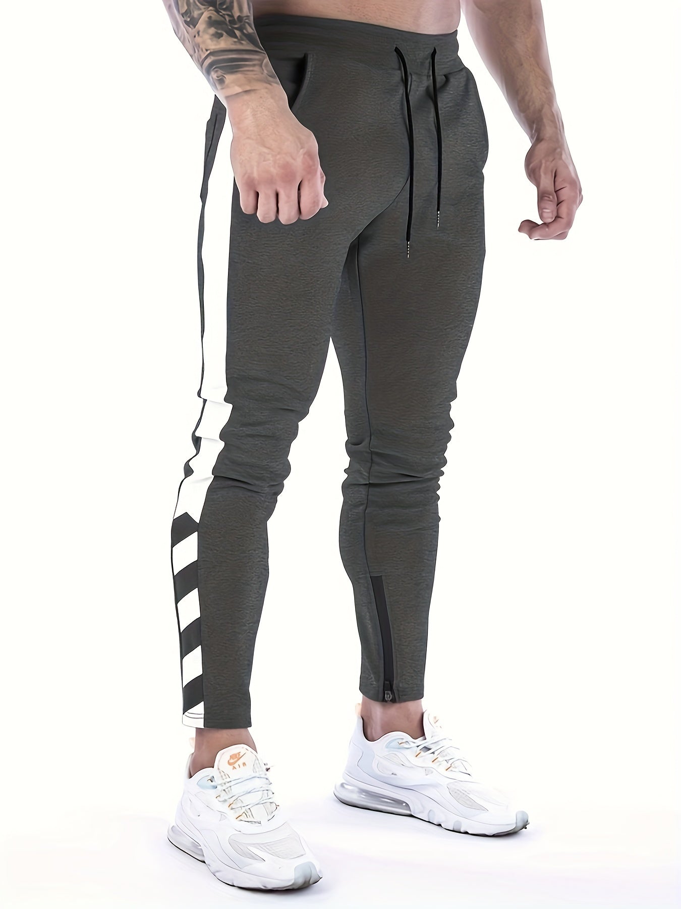 Casual sports pants with elastic waist and drawstring