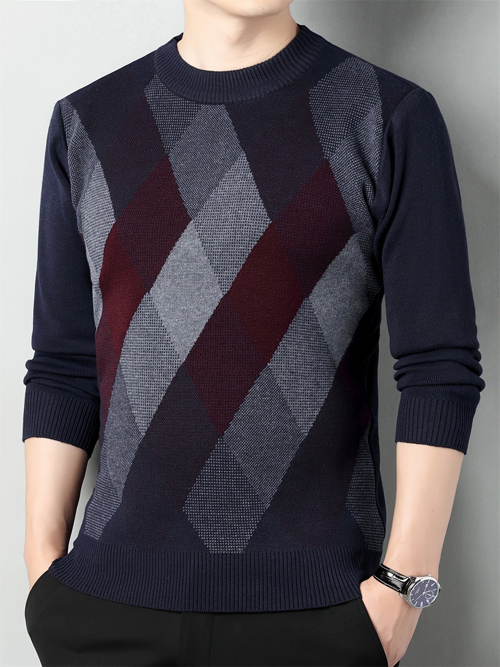 Knitted sweater with geometric pattern