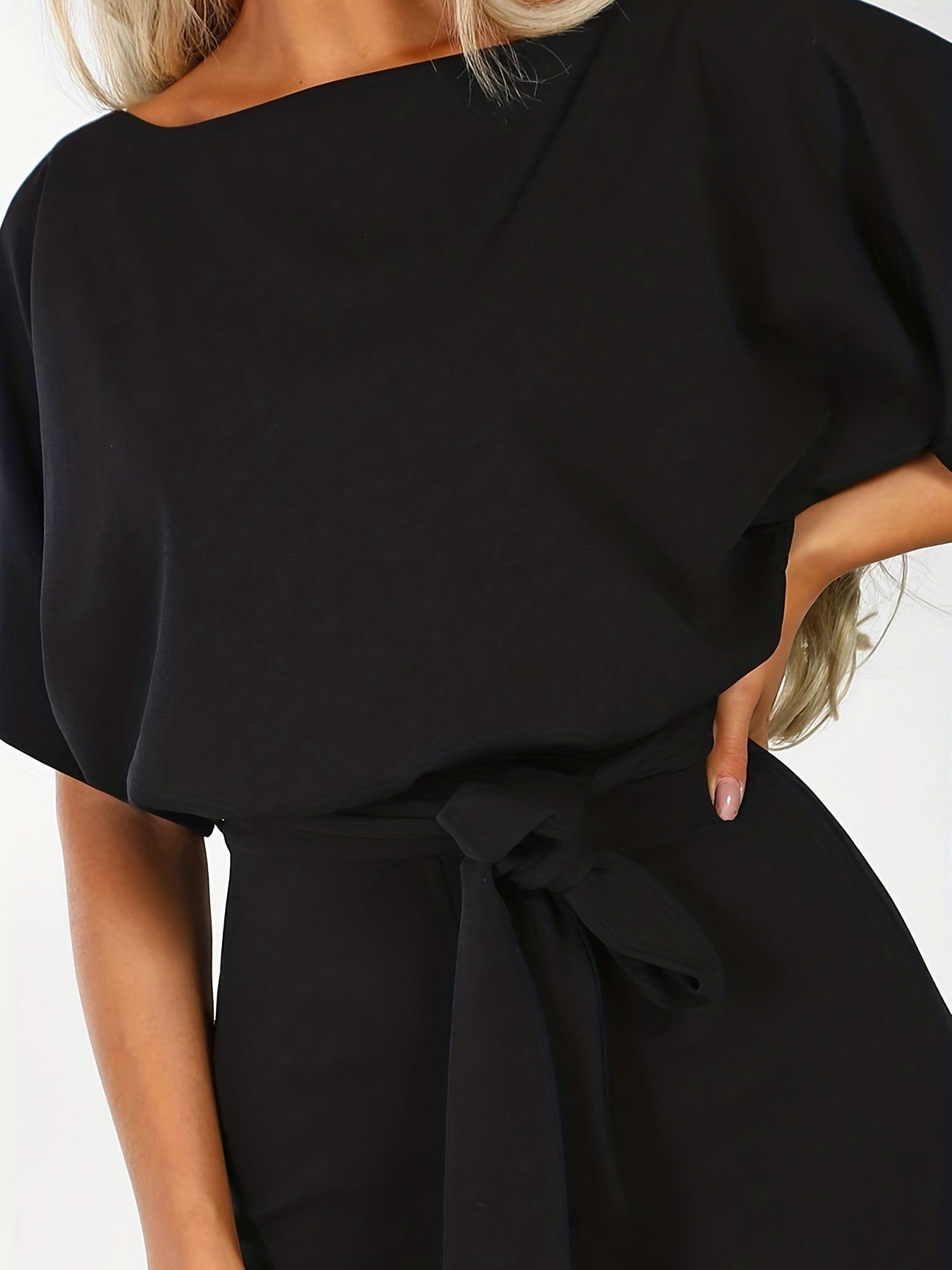 Wide jumpsuit with waistband