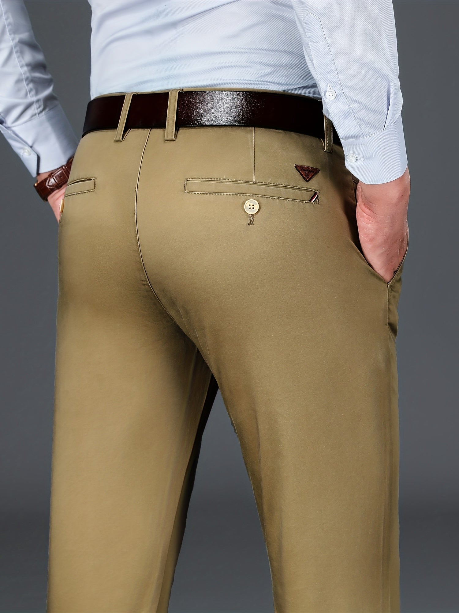 Classic, slightly stretchy trousers for men