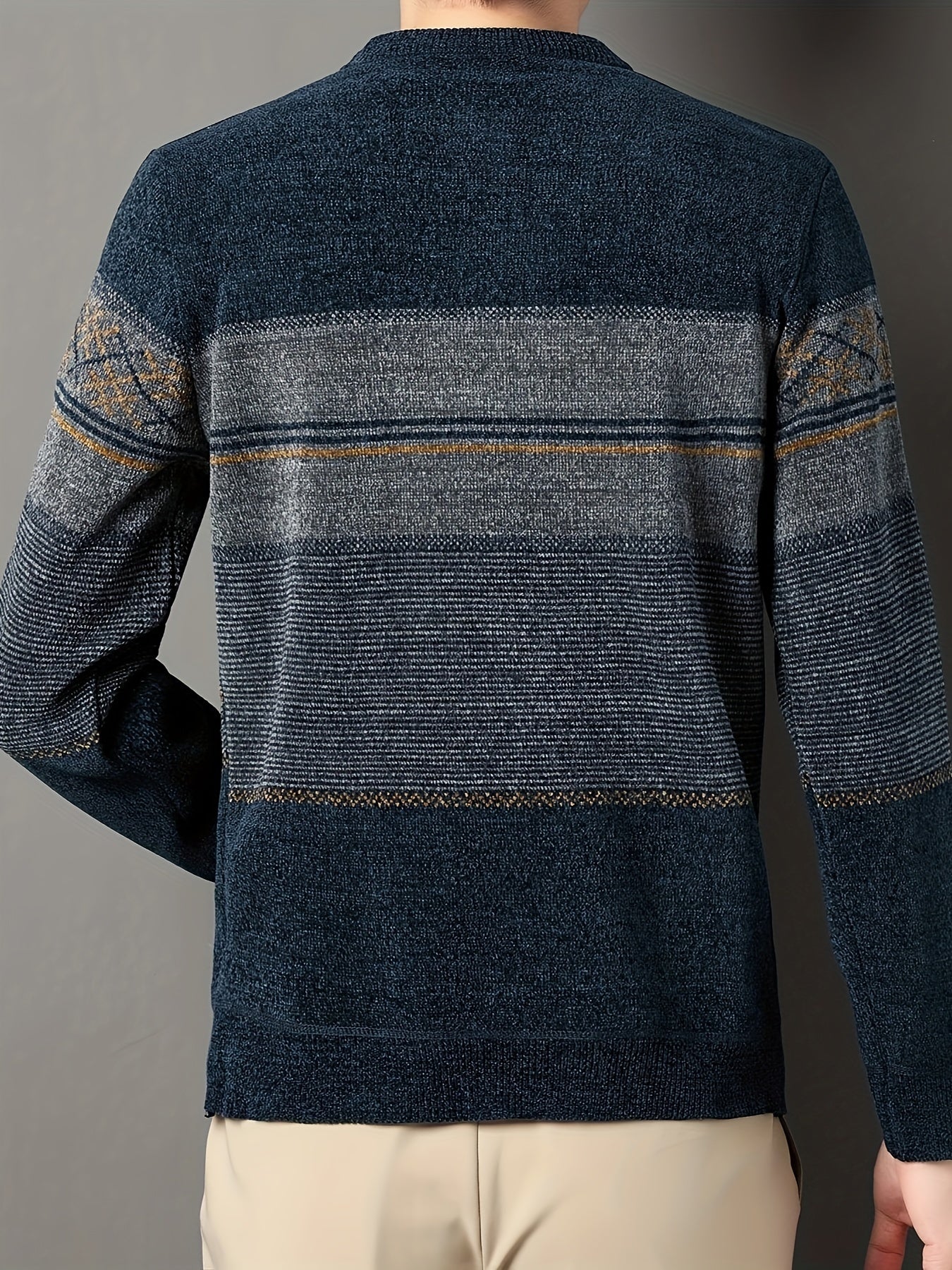 Retro knitted sweater for men