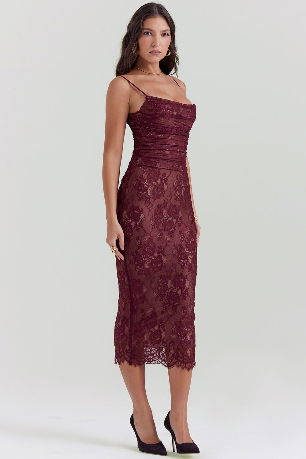 Midi dress made of burgundy red lace