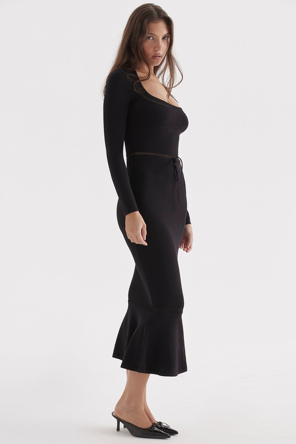 Black elegant knitted midi dress