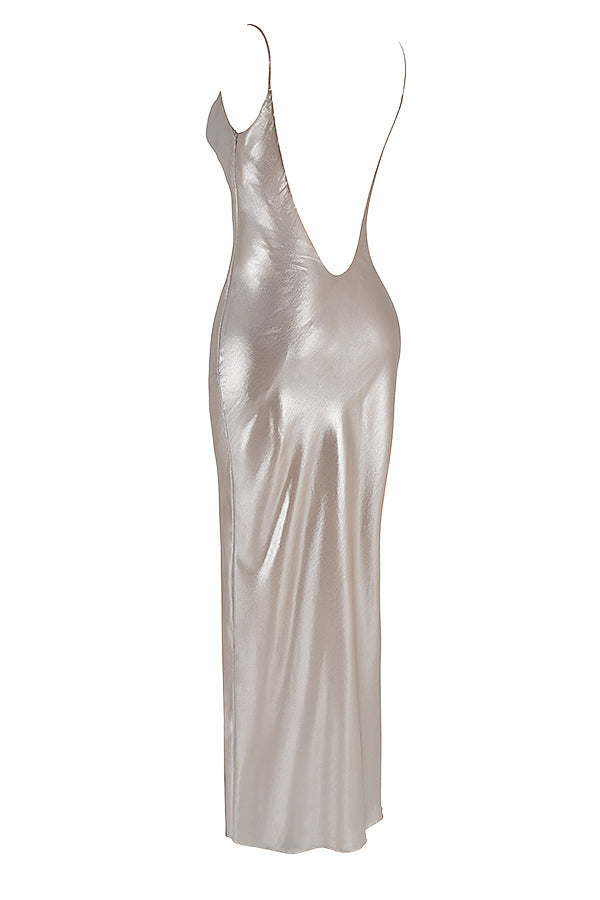 Long dress with champagne-colored shine and low back