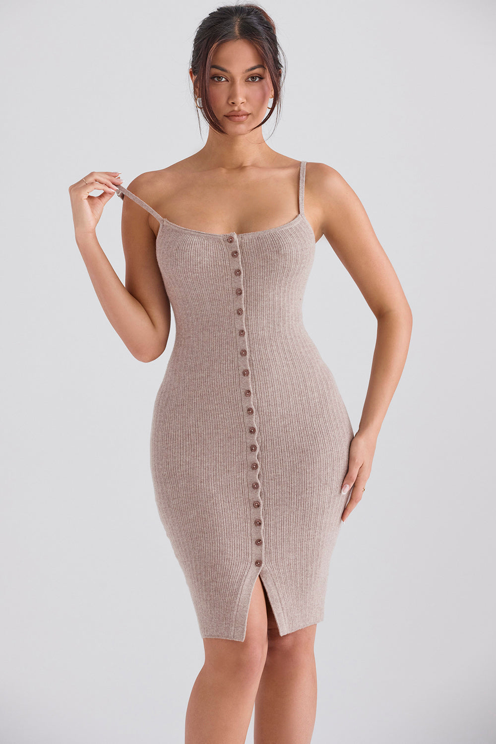 Beige cashmere knitted midi dress